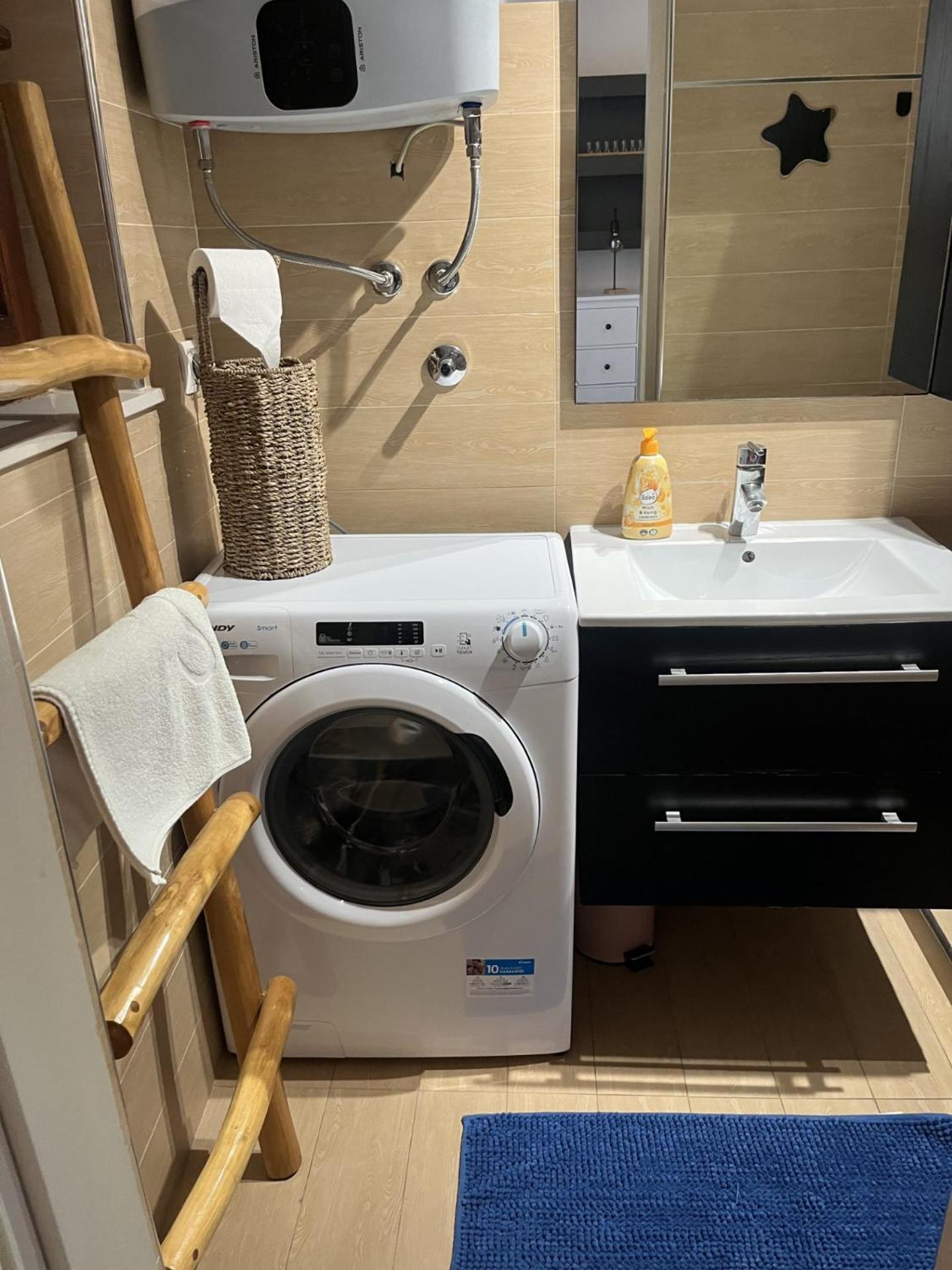 Small House Nea In City Center-With Free Parking Πούλα Εξωτερικό φωτογραφία