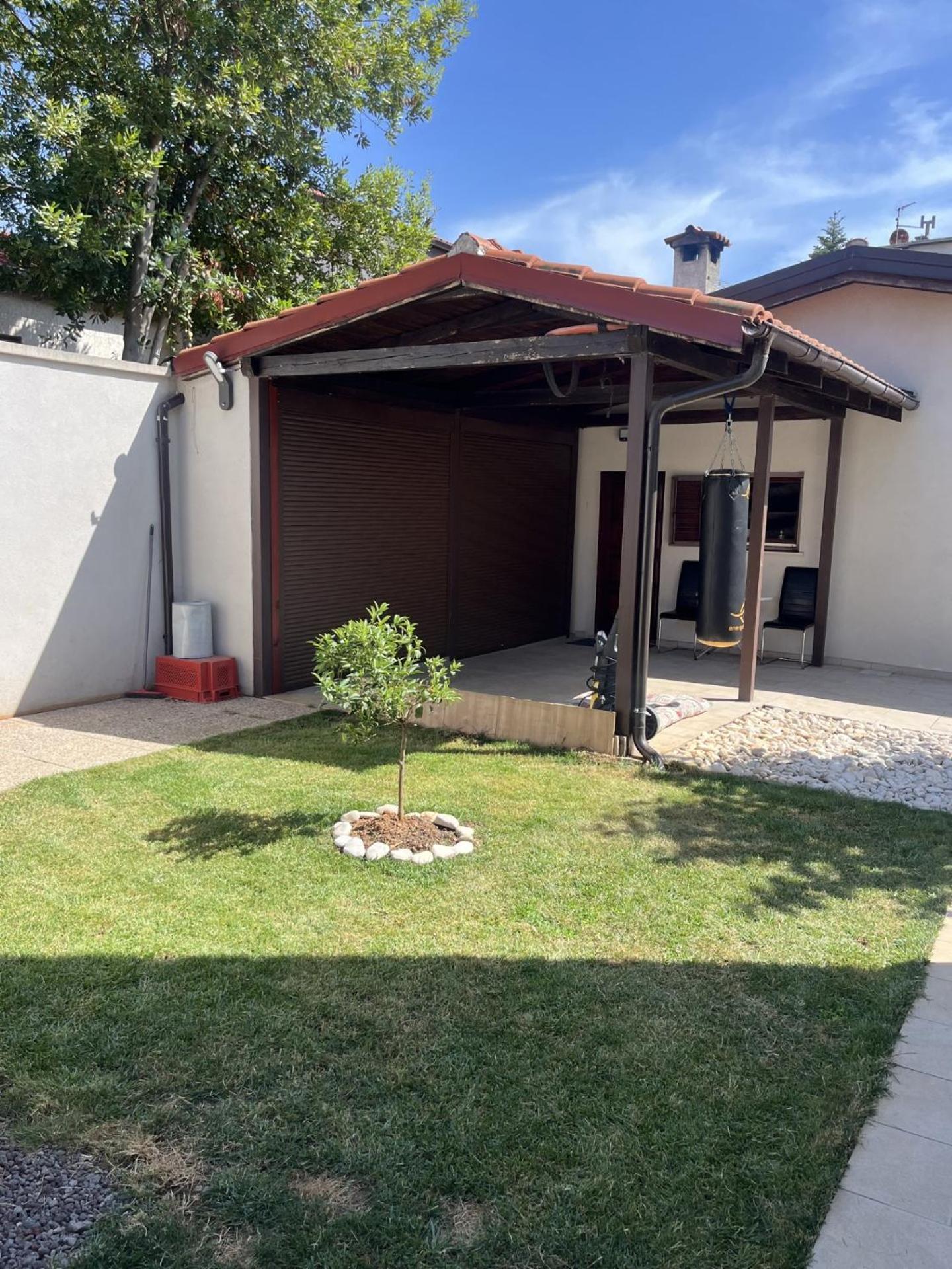 Small House Nea In City Center-With Free Parking Πούλα Εξωτερικό φωτογραφία