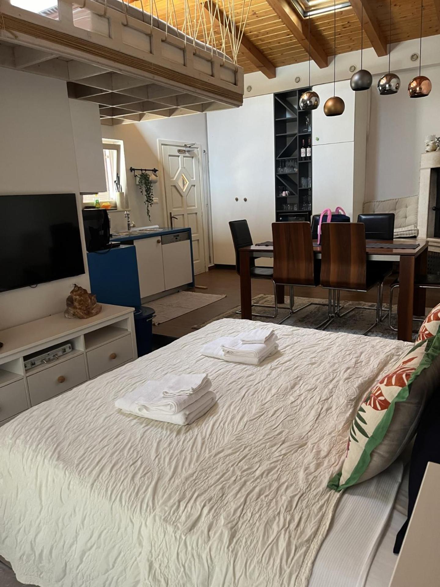 Small House Nea In City Center-With Free Parking Πούλα Εξωτερικό φωτογραφία