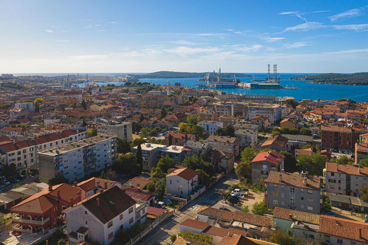 Small House Nea In City Center-With Free Parking Πούλα Εξωτερικό φωτογραφία
